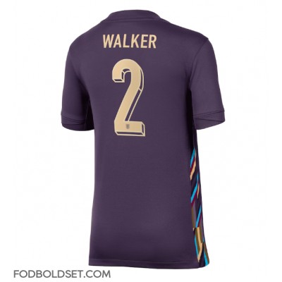 England Kyle Walker #2 Udebanetrøje Dame EM 2024 Kortærmet England Kyle Walker #2 Udebanetrøje Dame EM 2024 Kortærmet